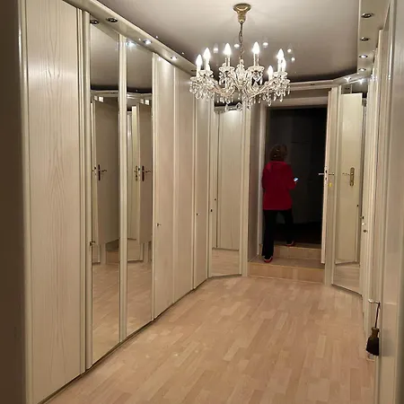 Villa Engelskirchen אנגלסקירכן