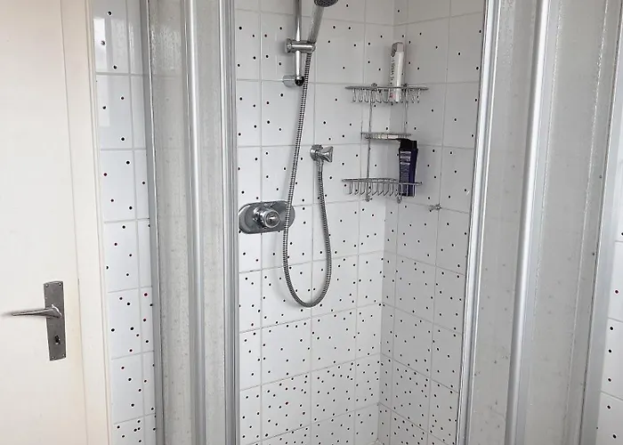 Villa Engelskirchen Pansiyon