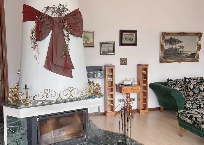 Villa Engelskirchen Pansiyon Engelskirchen