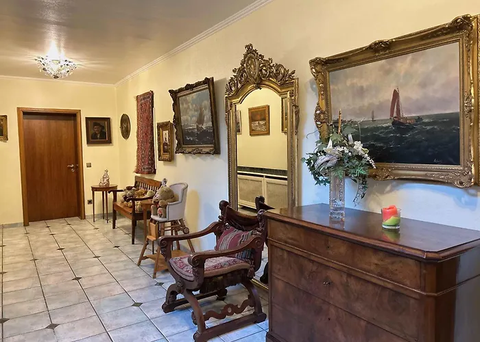 Villa Engelskirchen Pansiyon Engelskirchen