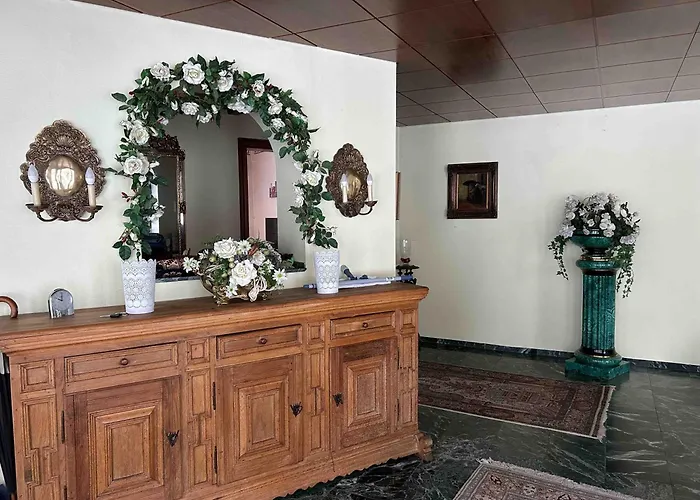 Pansiyon Villa Engelskirchen Engelskirchen