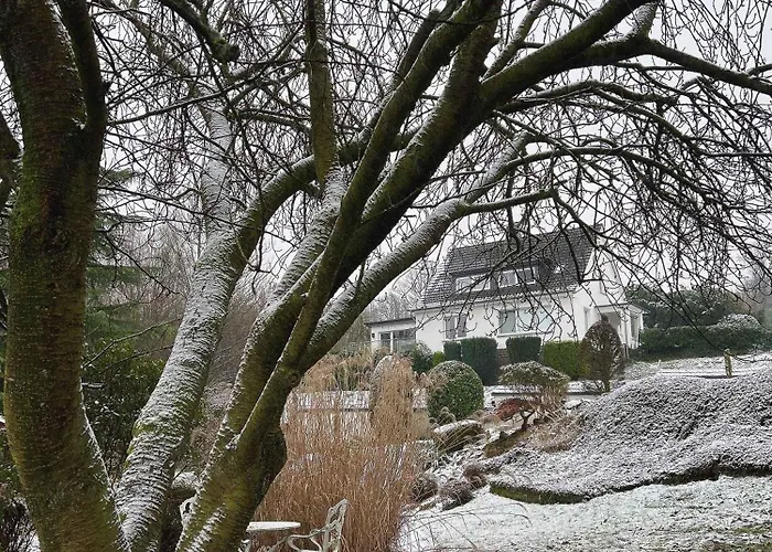 Pansiyon Villa Engelskirchen