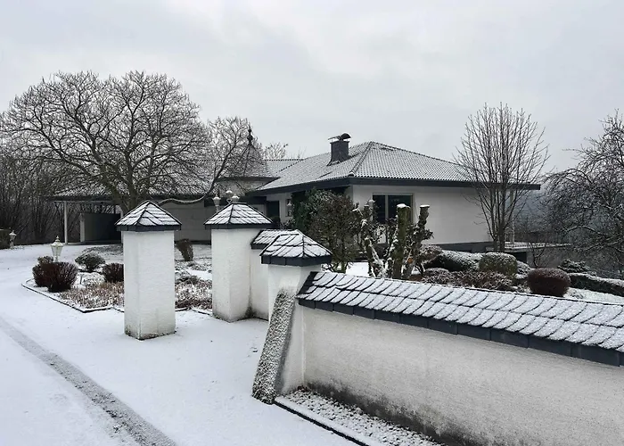 Villa Engelskirchen * Engelskirchen